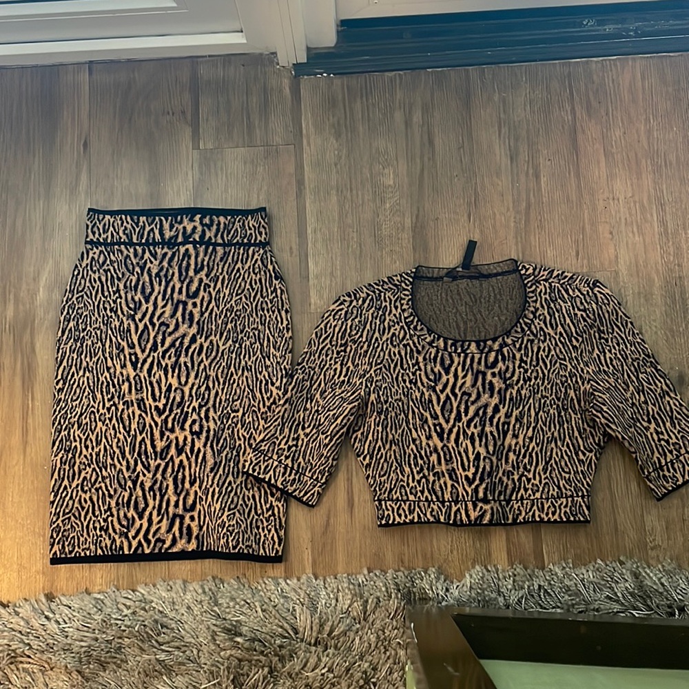 BCBGMaxazria Animal Print Set